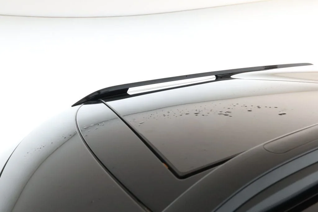 2024 Land Rover Discovery Dynamic SE - Photo 8