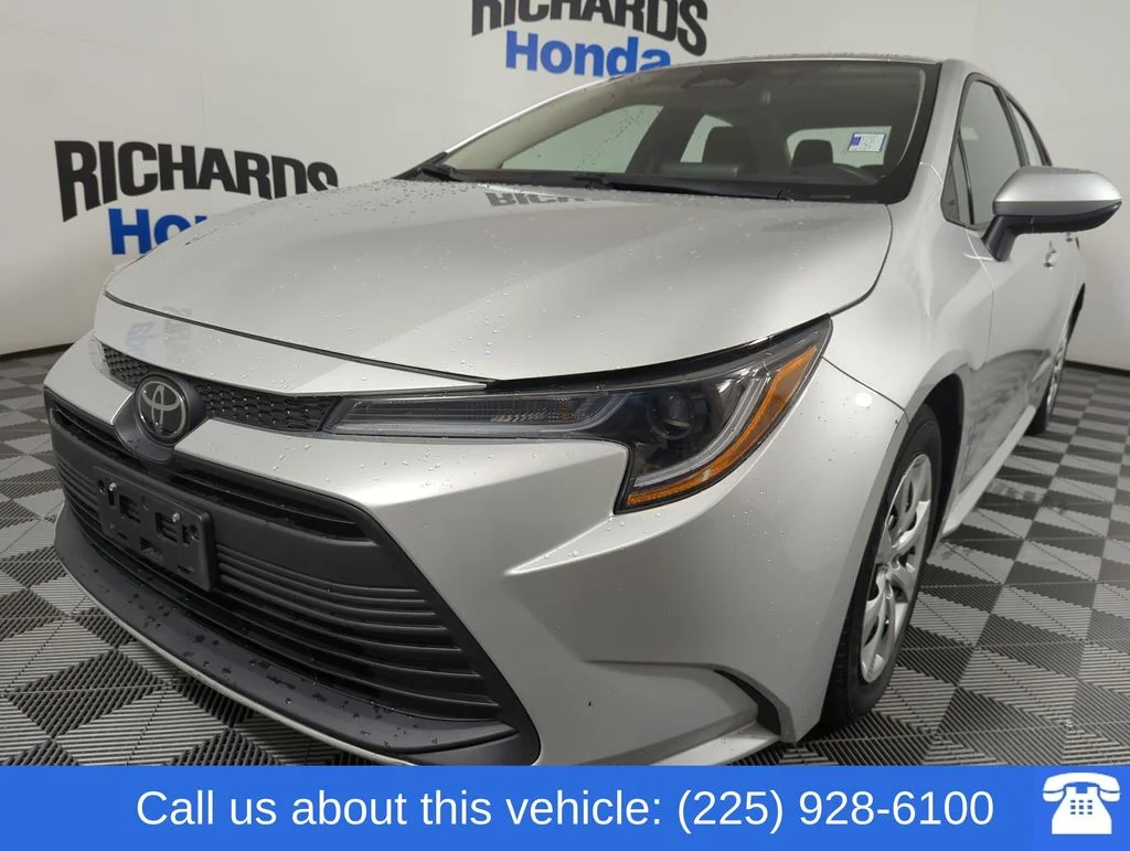 2024 Toyota Corolla LE