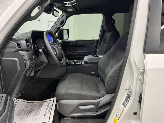 Used 2025 ICE CAP Toyota  image 9