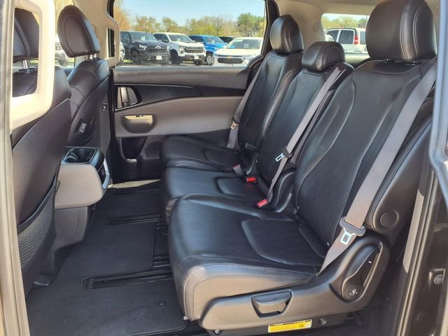 Used 2025 Gray Kia LXS image 7