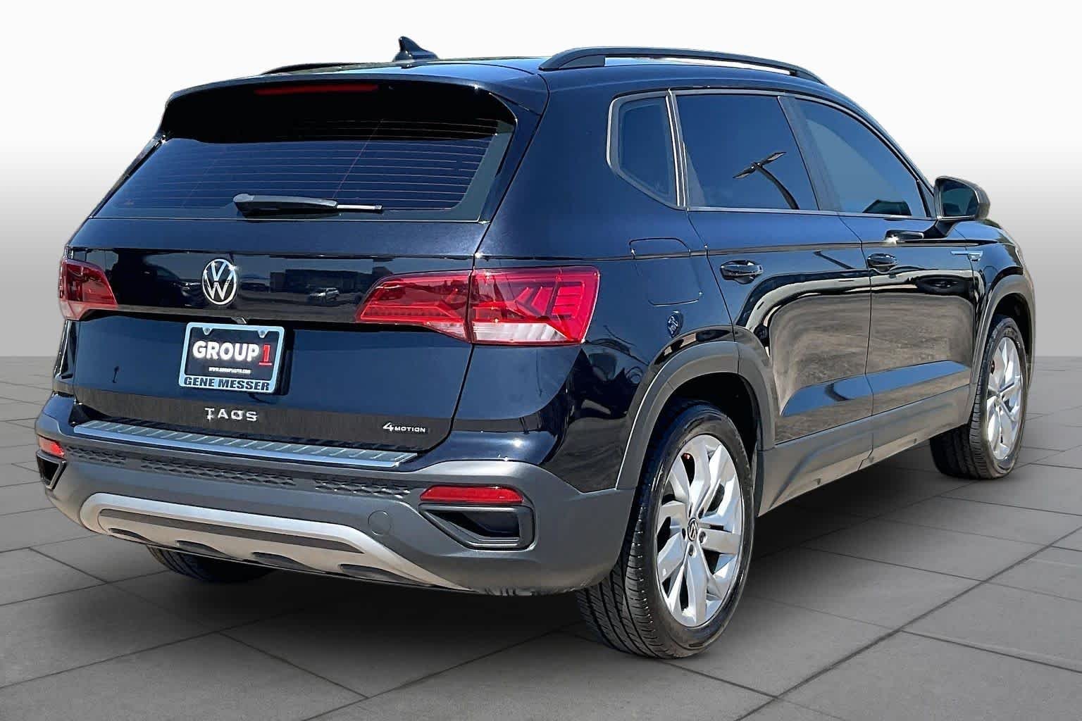 Used 2023 Deep Black Pearl Volkswagen S image 12