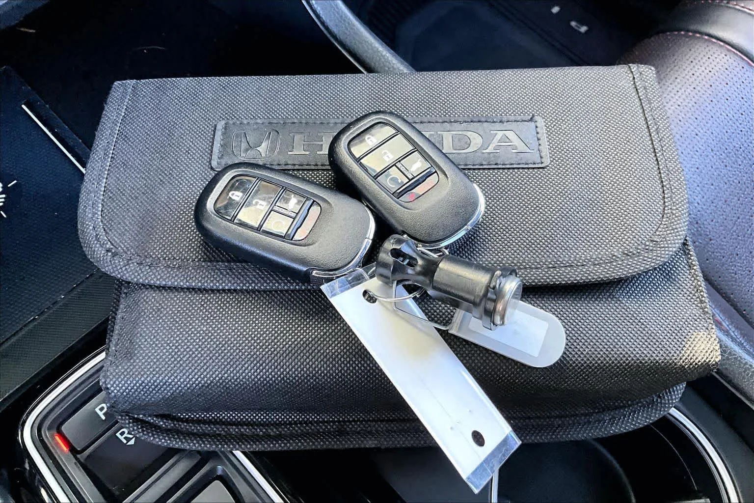 2025 Honda Pilot Black Edition - Photo 15