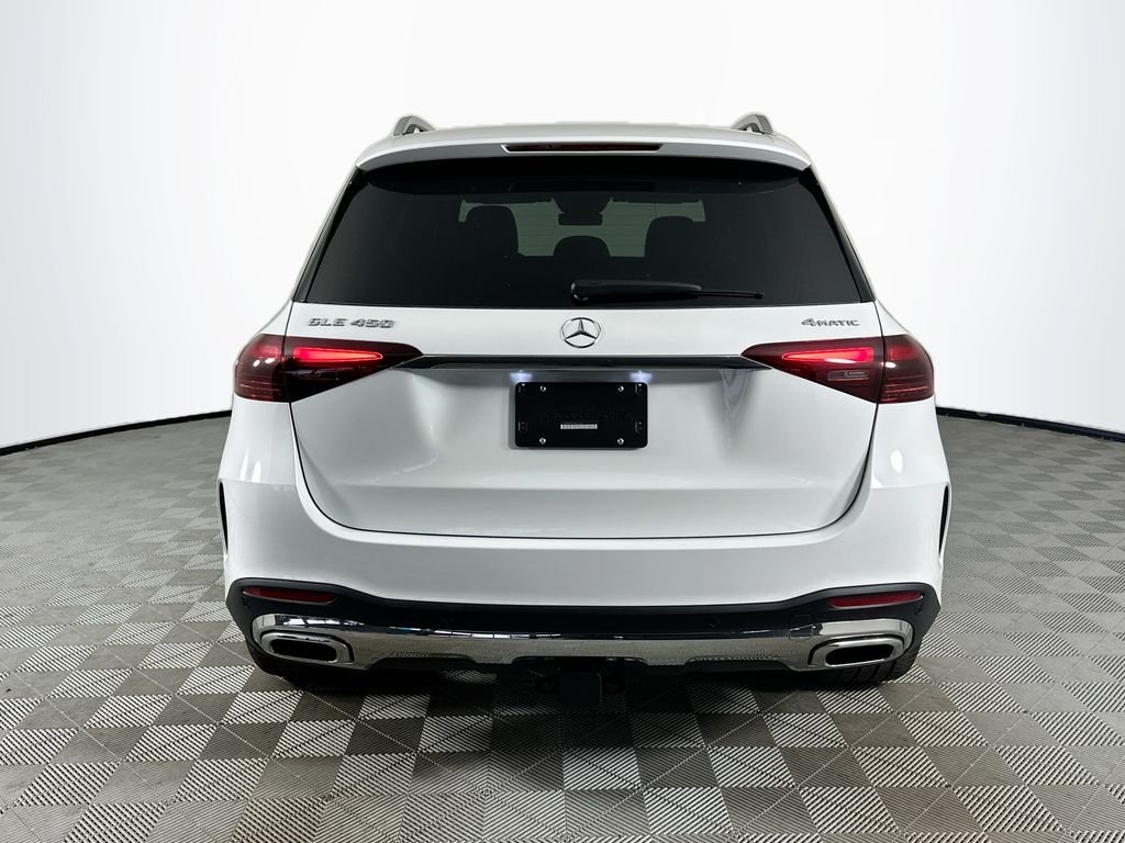 New 2026 MANUFAKTUR Moonlight White Metallic Mercedes-Benz GLE 450 image 6