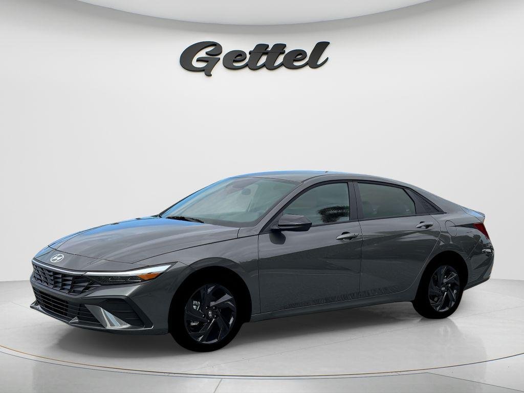 New 2026 Gray Hyundai SEL Sport image 2