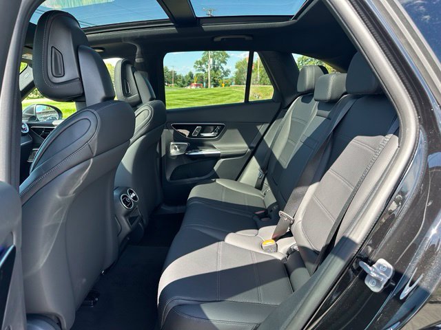New 2027 Obsidian Black Metallic Mercedes-Benz GLC 300 image 56