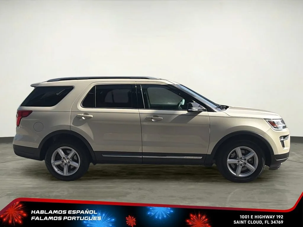Used 2018 Beige Ford XLT image 7