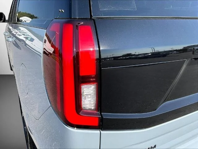 New 2027 Glacier Gray Metallic Tri-Coat Ford MAX Platinum image 80