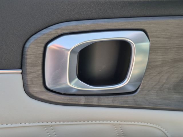 Certified Used 2024 White Kia X-Line SX image 13