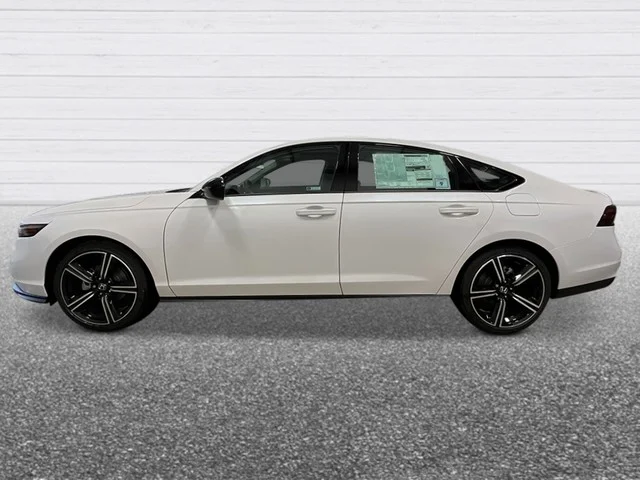 New 2026 Platinum White Pearl Honda SE image 3