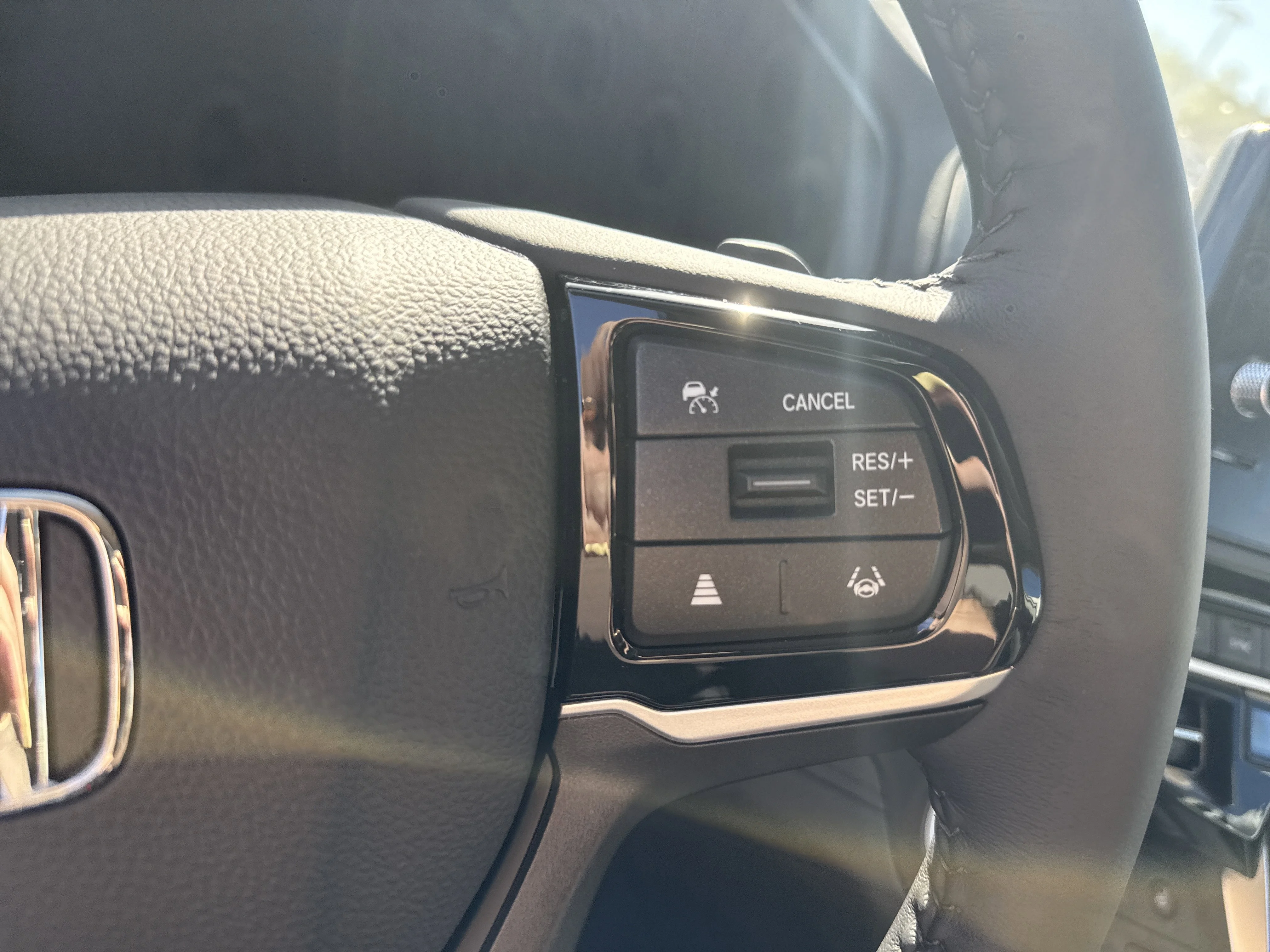 2026 Honda Odyssey EX-L - Photo 24