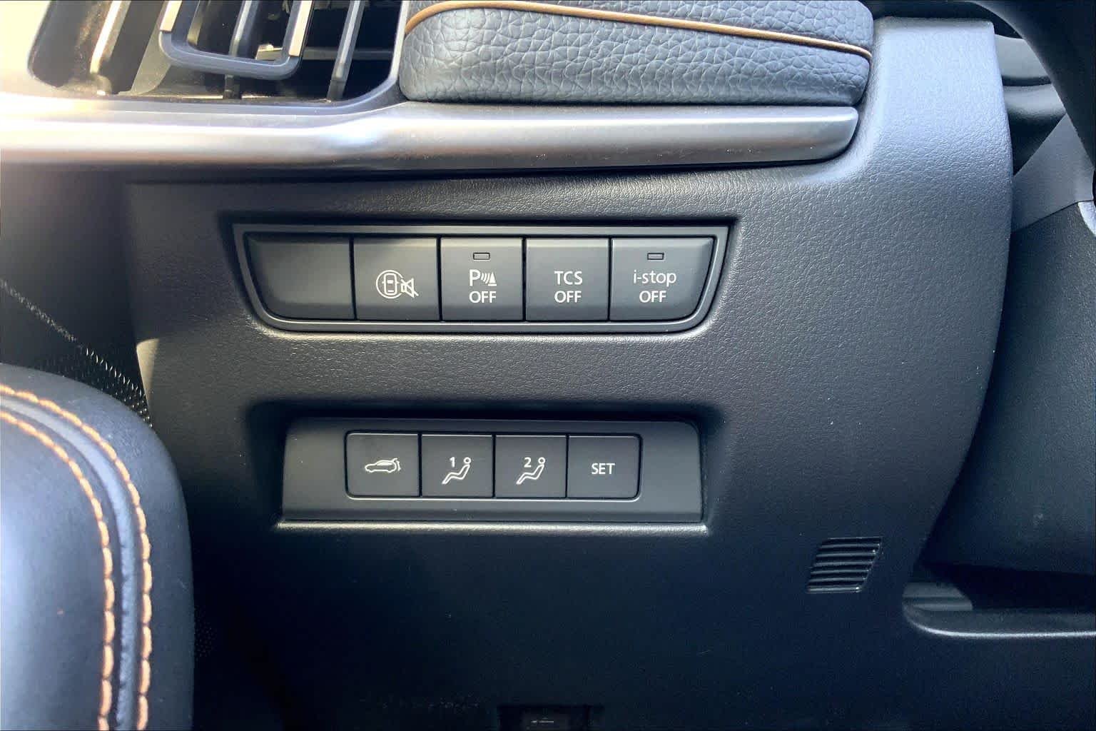 Used 2026 Platinum Quartz Mazda Premium Sport image 35