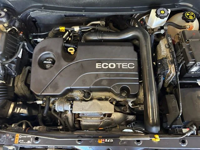 Used 2019 Blue Chevrolet LT image 27