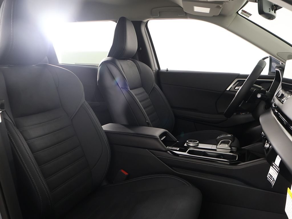New 2026 Gray Mitsubishi SE image 29