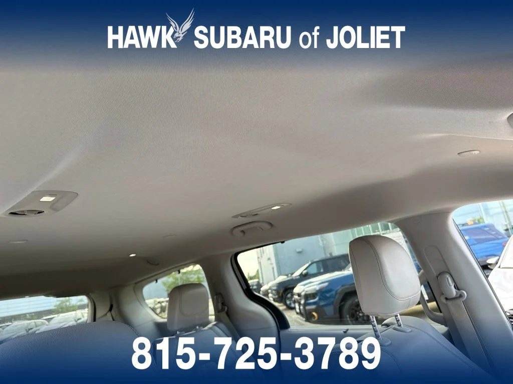 Used 2019 Luxury White Pearlcoat Chrysler Touring L Plus image 9