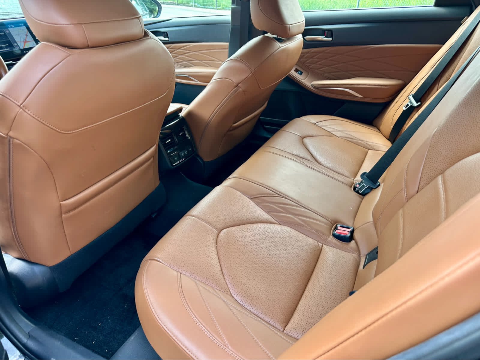 Used 2020 Midnight Black Metallic Toyota Hybrid Limited image 13