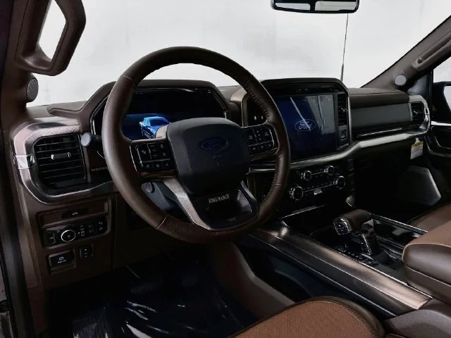 New 2026 Agate Black Metallic Ford King Ranch image 43