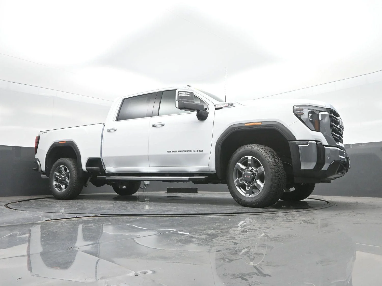 New 2026 Summit White GMC SLT image 43