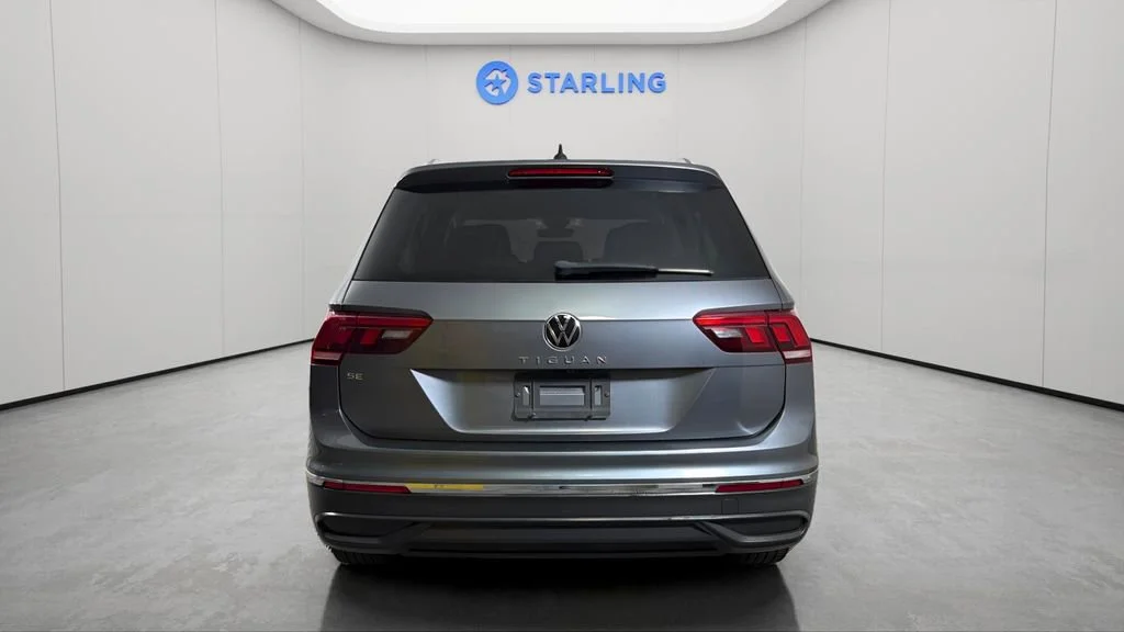 Used 2022 Gray Volkswagen 2.0T SE image 7