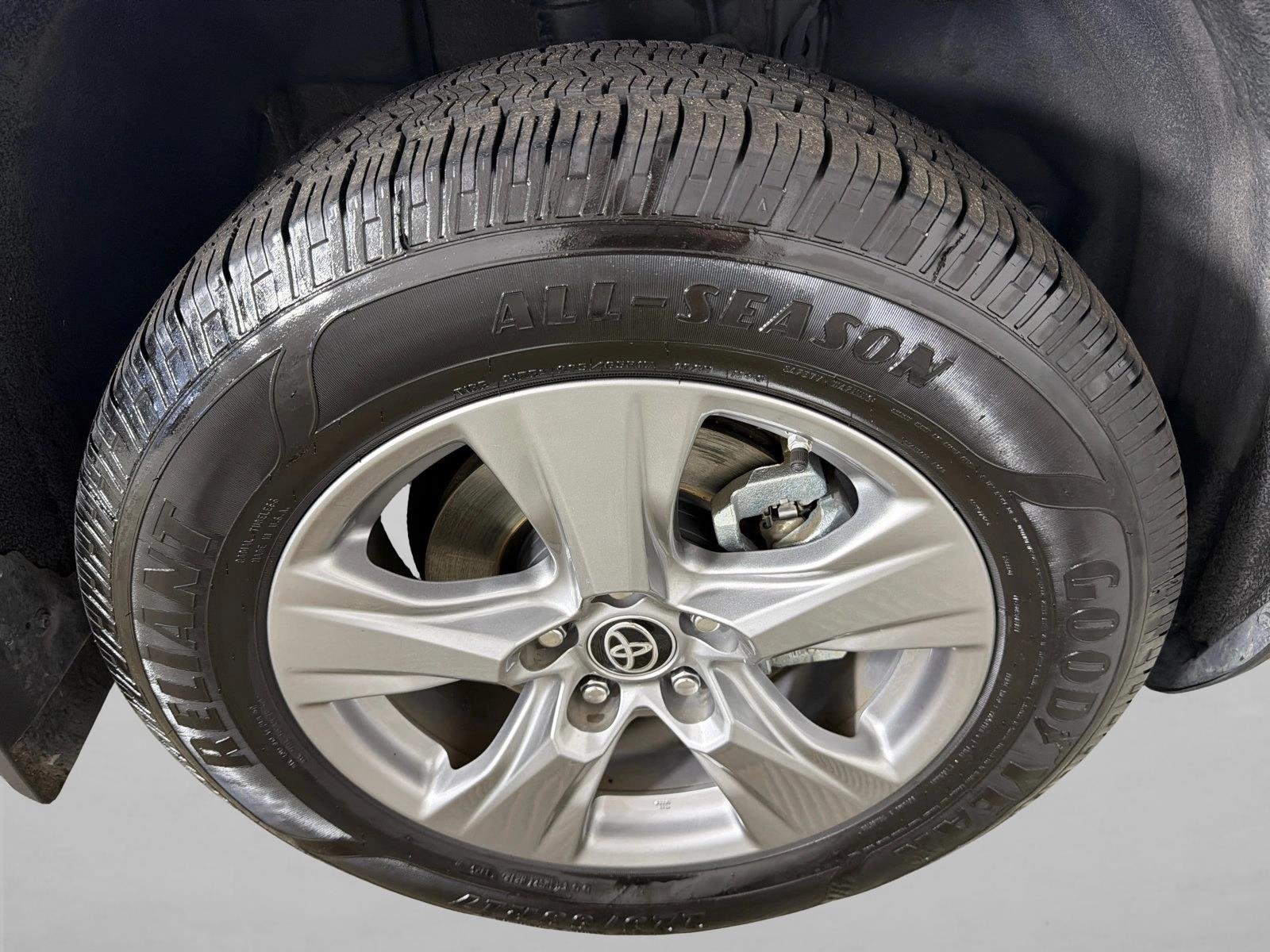 Certified Used 2024 Ice Cap Toyota Hybrid LE image 12
