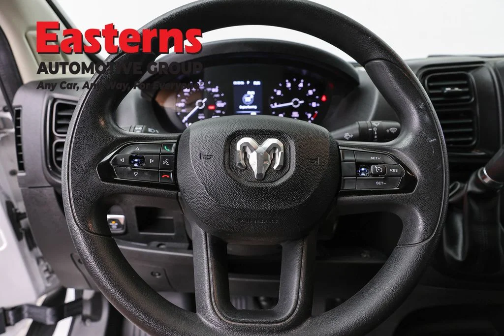 Used 2023 White Ram Base image 10