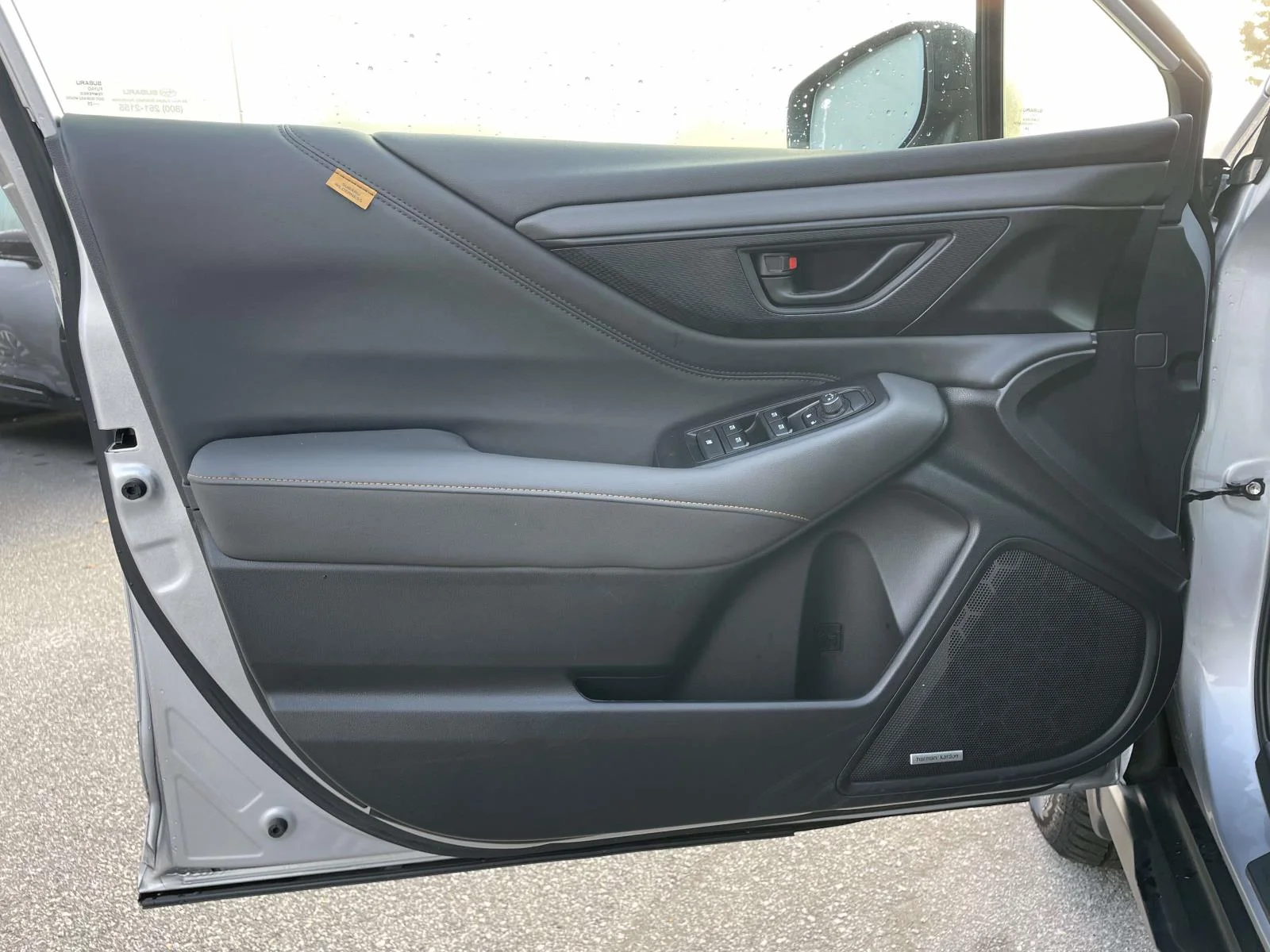 Used 2025 Ice Silver Metallic Subaru Wilderness image 5