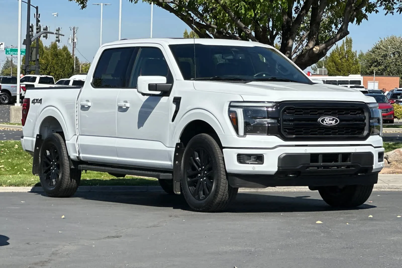 Certified Used 2026 Oxford White Clearcoat Ford LARIAT image 9