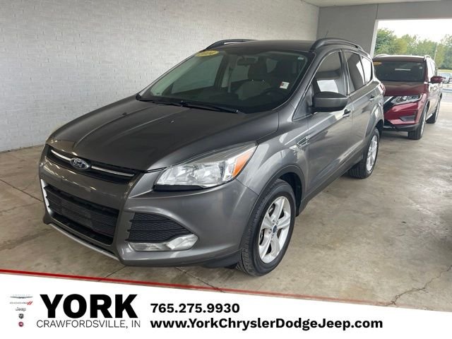 Used 2014 Gray Ford SE image 1
