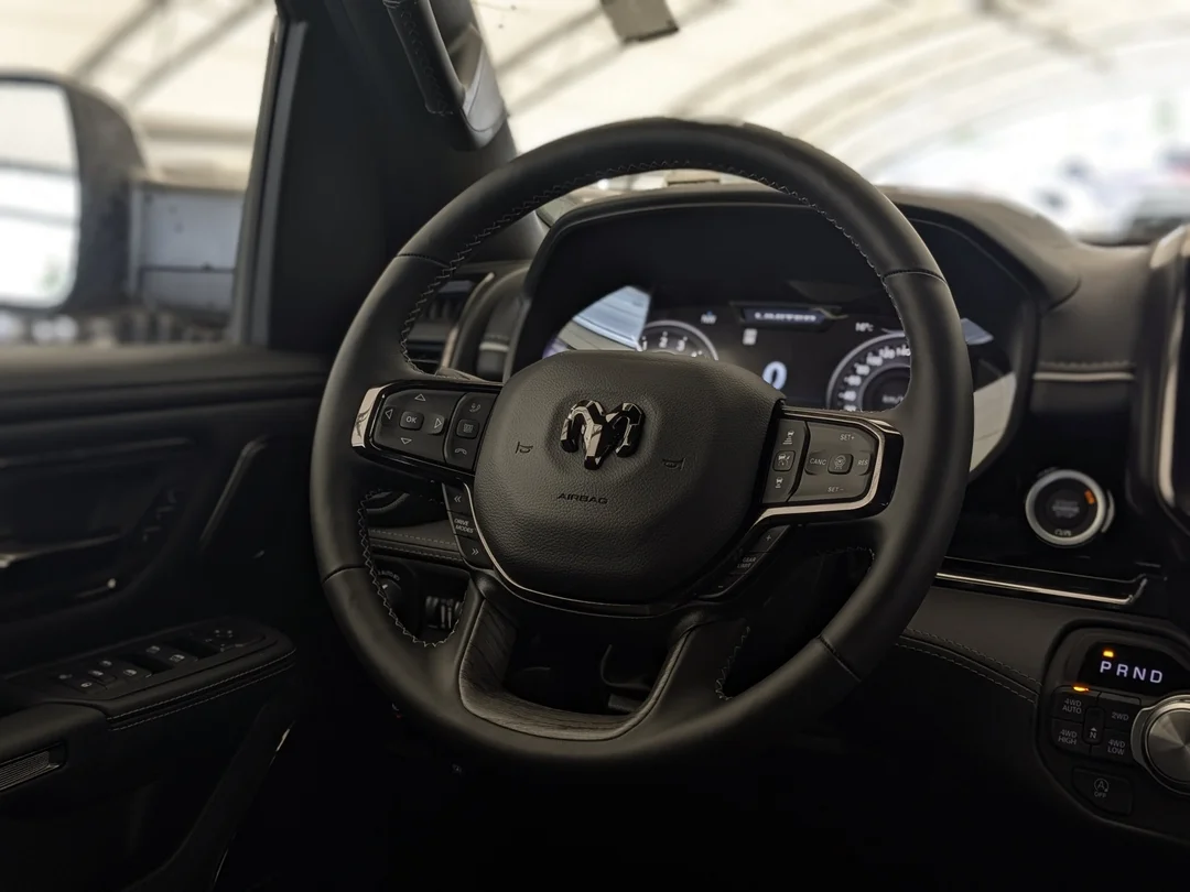 New 2026 Black RAM Limited - - 5.7L HEMI V8 - Pano Sunroof - 14.4 Uconnect - Surround Cam & More! image 16