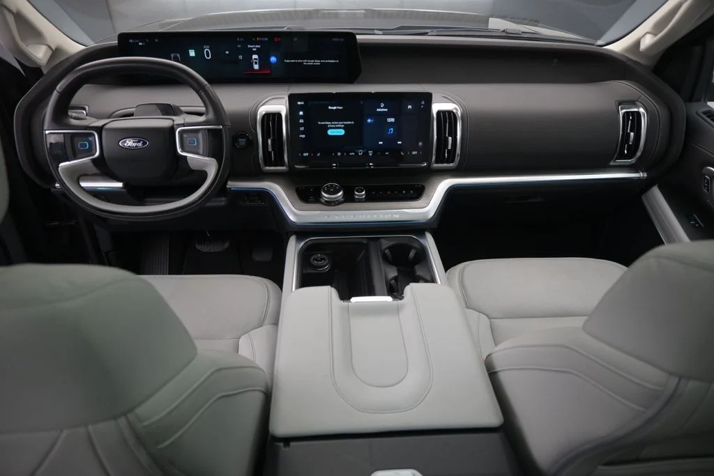 Certified Used 2025 Gray Ford Platinum image 26