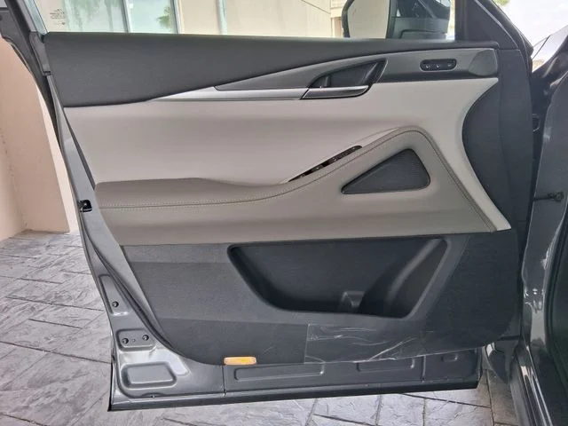 New 2027 GRAPHITE SHADOW INFINITI Pure FWD image 15
