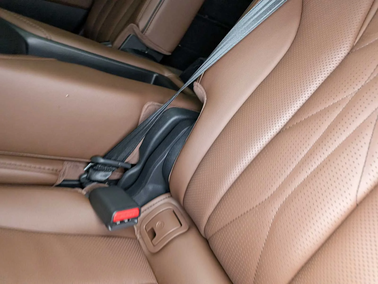New 2026 Liquid Carbon Metallic Acura w/Advance Package image 24