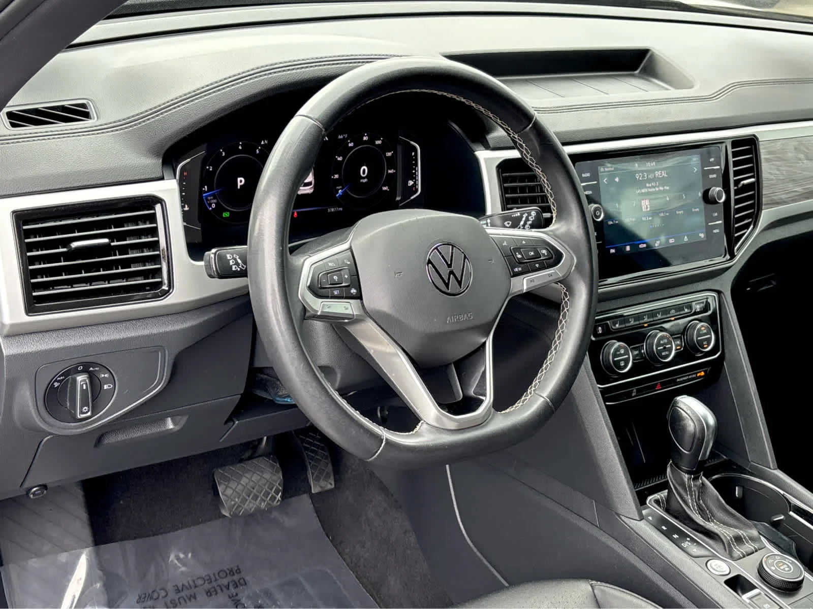Certified Used 2023 Platinum Gray Metallic Volkswagen 3.6L V6 SE w/Technology image 11