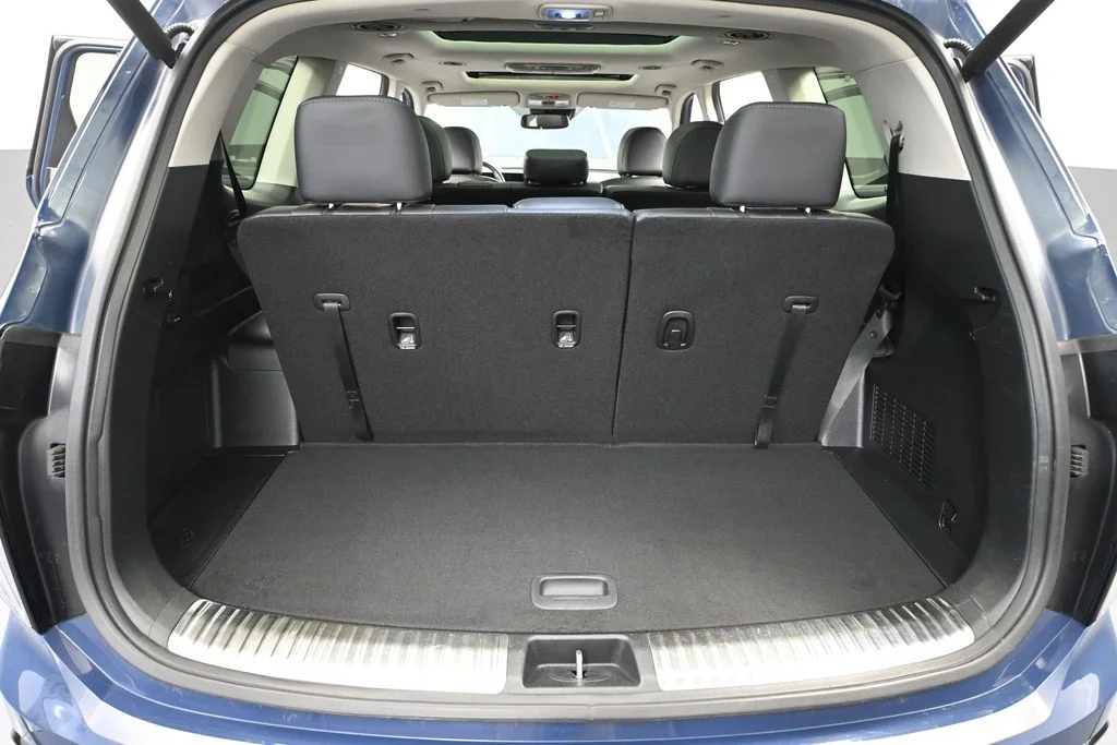 Used 2023 Blue Kia SX-Prestige image 38