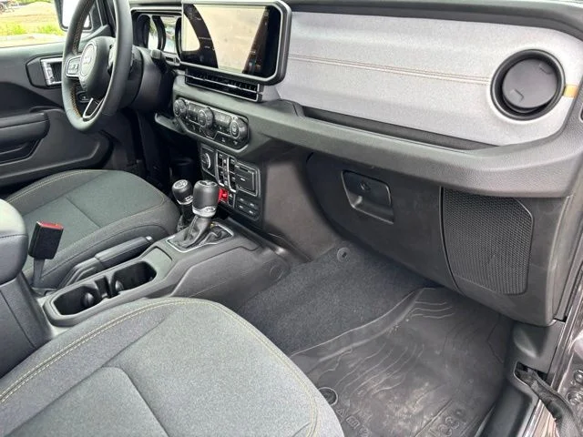 Used 2024 Gray Jeep Willys image 25