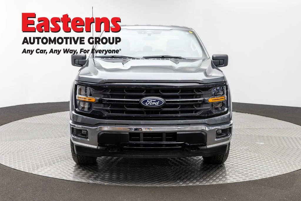 Used 2026 Gray Ford XLT image 2