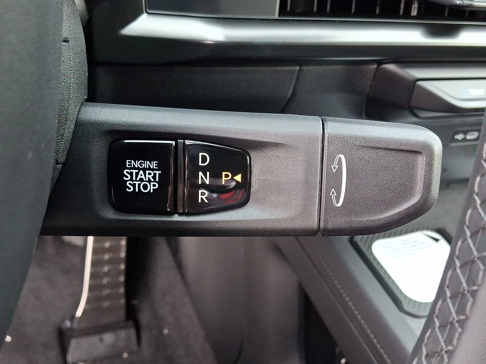 New 2027 Black Kia X-Line SX image 13