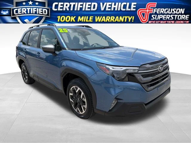2025 Subaru Forester Premium's photo