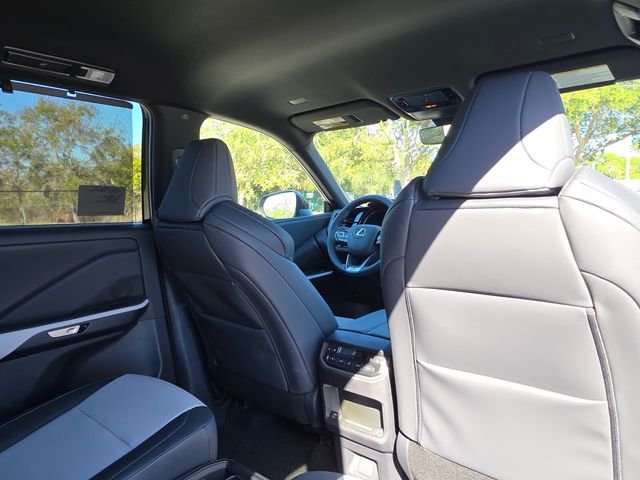 2026 Lexus TX 500h F-Sport Premium - Photo 12