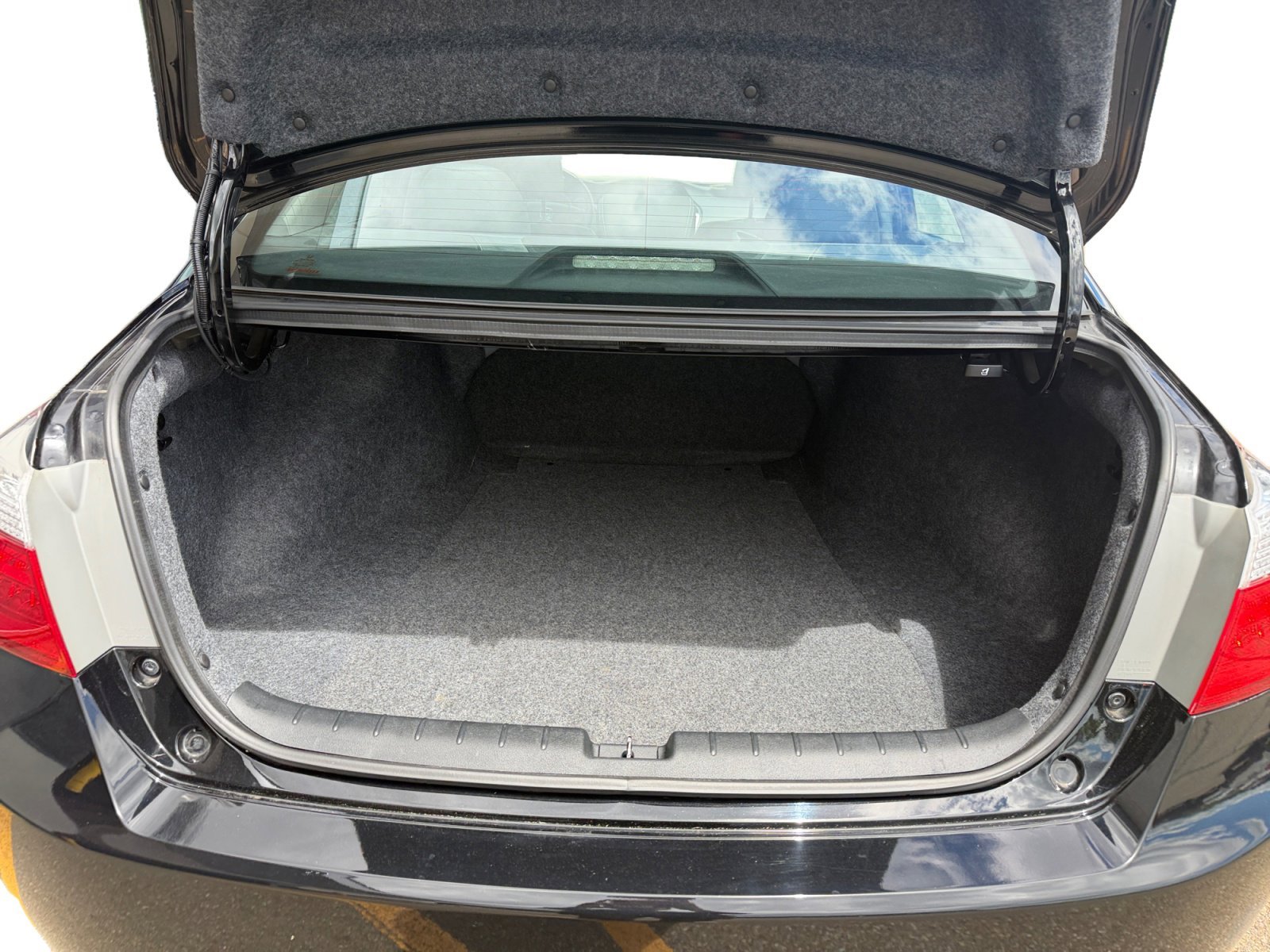Used 2015 Black Honda EX-L image 37