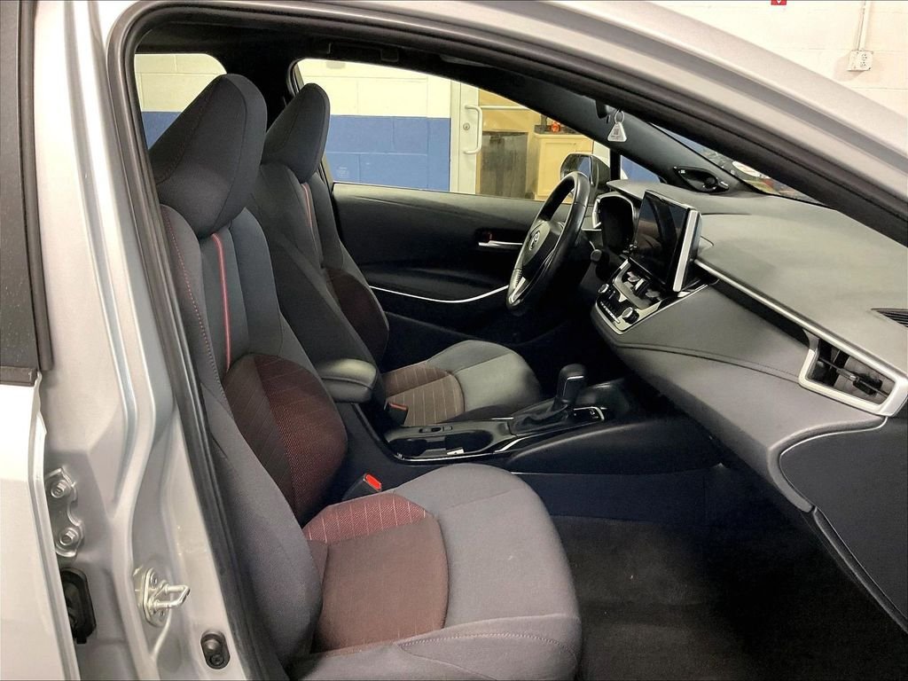 Used 2023 Silver Toyota SE image 11