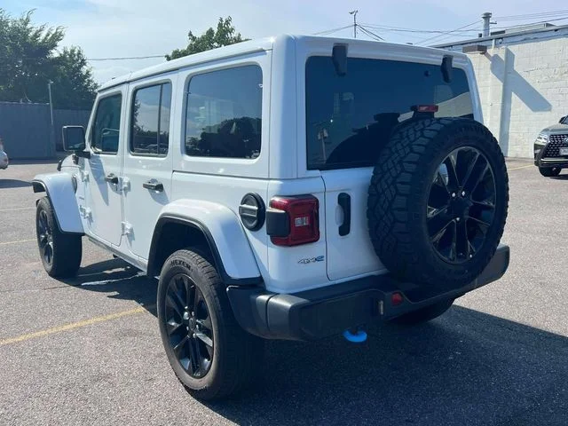 Used 2024 White Jeep Sahara 4xe image 8