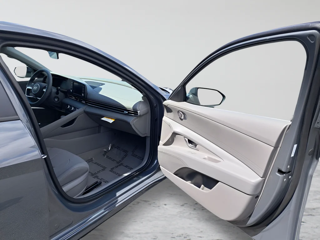 New 2026 Gray Hyundai SE image 15