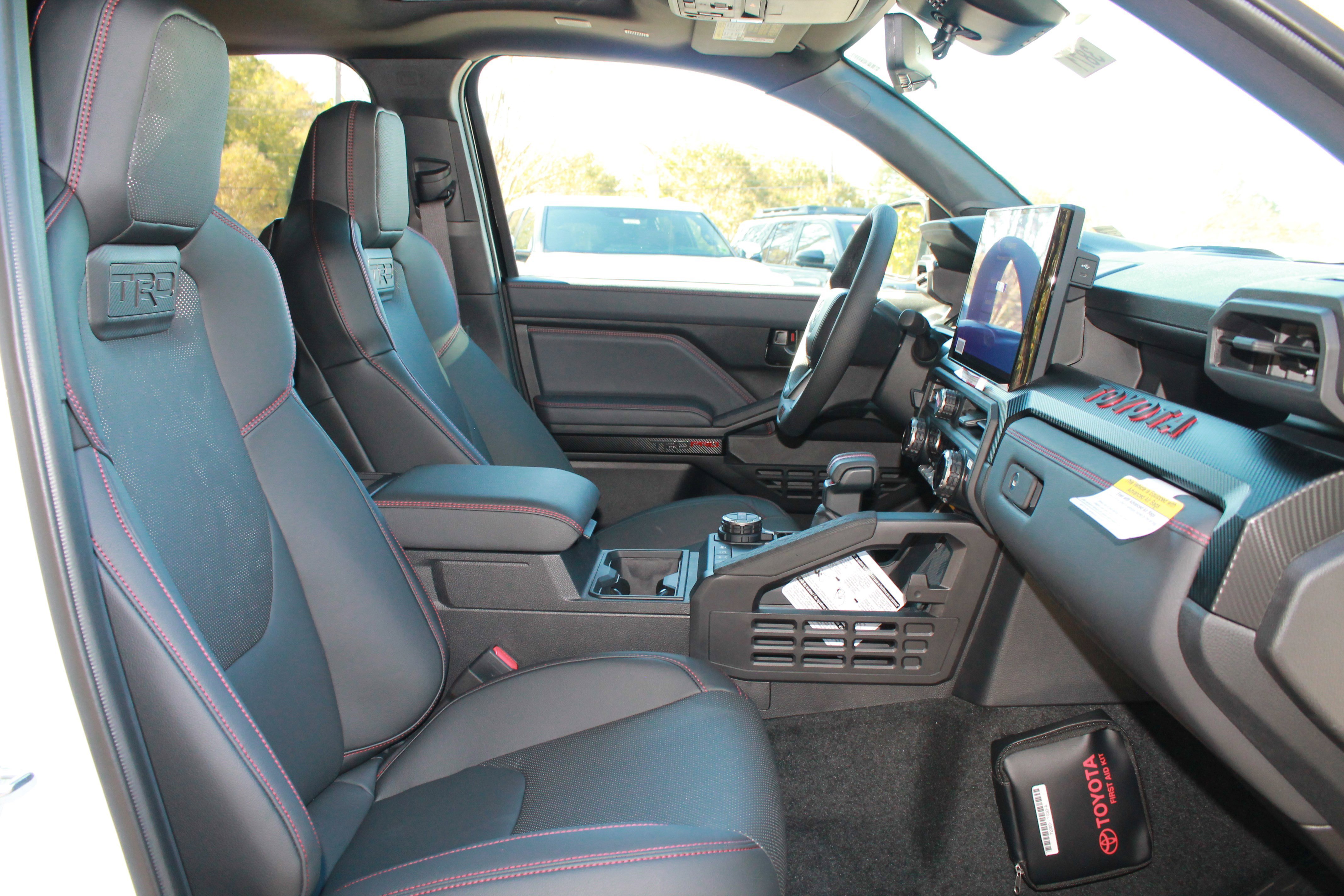 2025 Toyota Tacoma TRD Pro - Photo 21