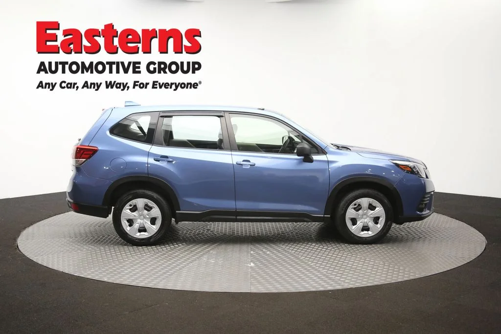 Used 2023 Blue Subaru Base image 44