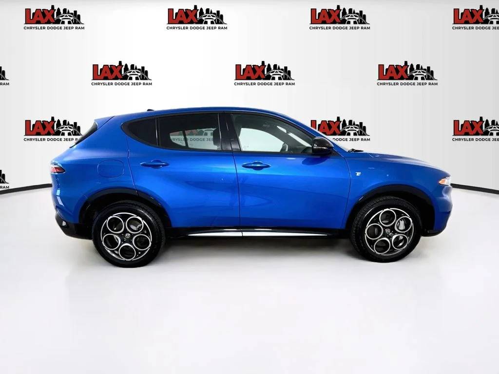 Used 2024 Blue Alfa Romeo Ti image 8