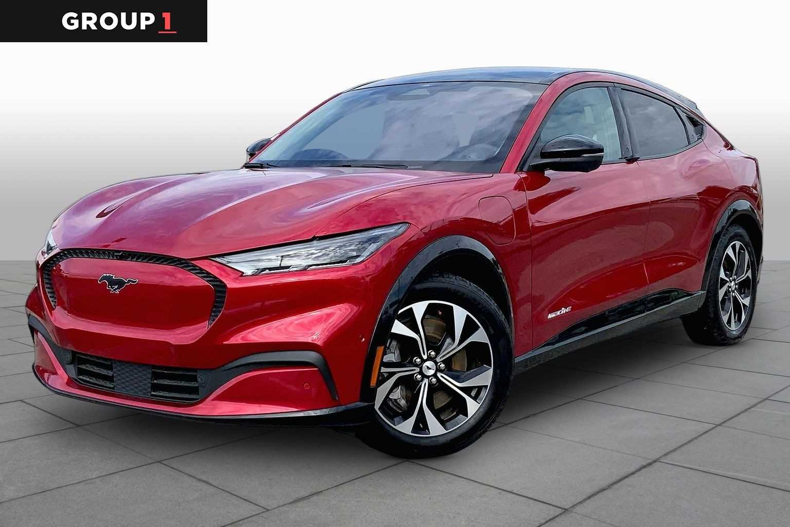 2023 Ford Mustang-Mach-e Premium's photo