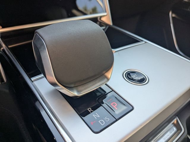 New 2026 Fuji White Land Rover SE image 30