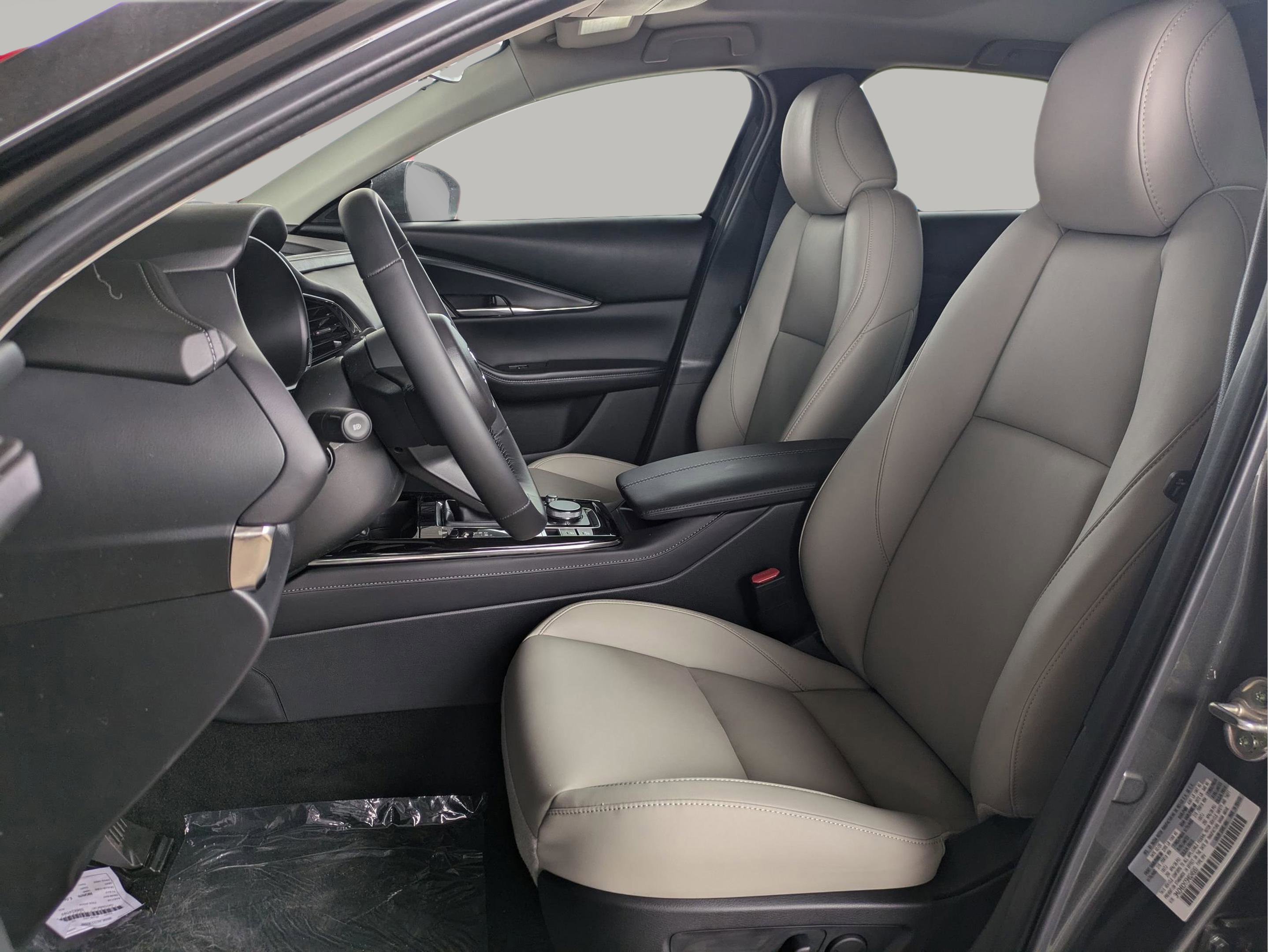 2025 Mazda CX-30 Preferred - Photo 10