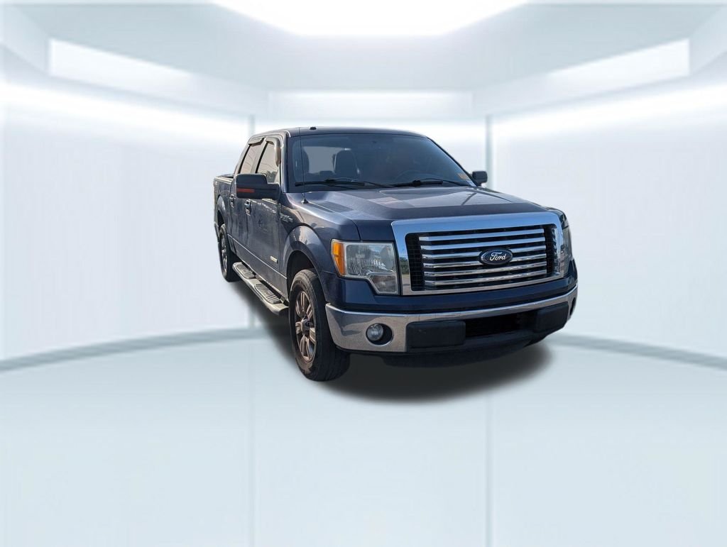 Used 2011 Blue Ford XLT image 4