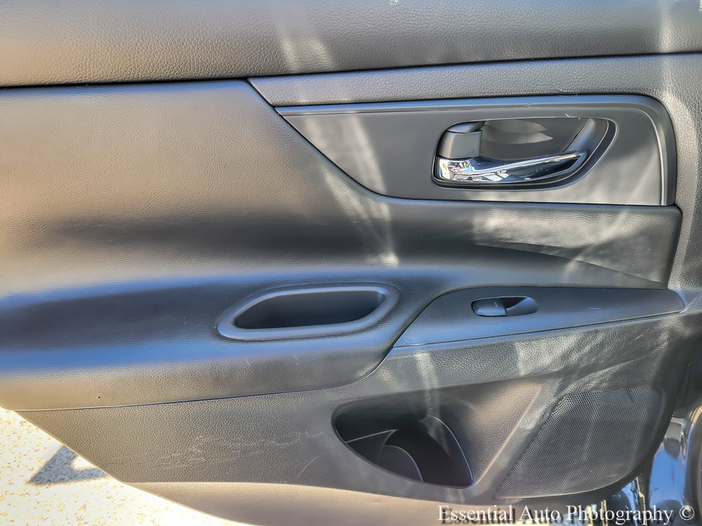 Used 2017 Storm Blue Nissan 2.5 S image 18